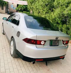 Honda accord CL9
