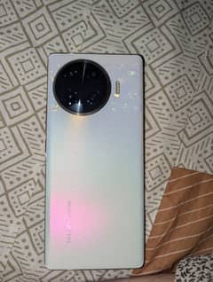 spark 20 pro plus 256 gb