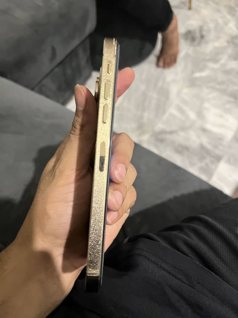 iphone XR to 13 pro  pta approved 3