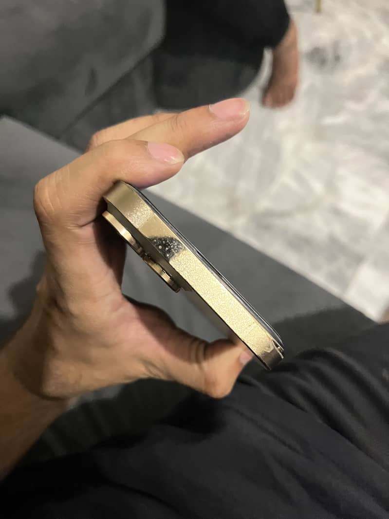 iphone XR to 13 pro  pta approved 4