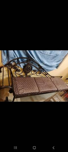 iron sofa 3 seat no folt