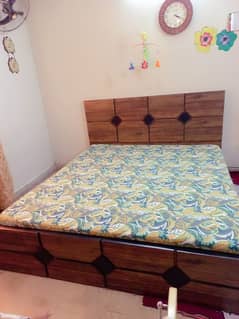 wooden king size bed with duraform mattress