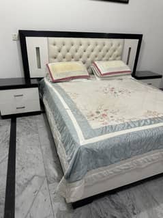 Bed set for sale