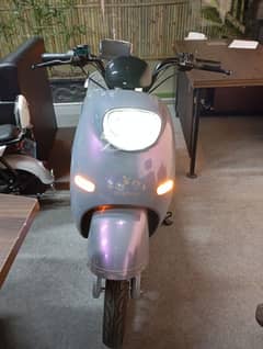 LIZA – Mid-Range Electric Bike