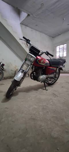 CG 125 2017 B
