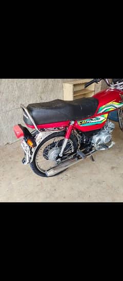 Honda CD70 Model 2023