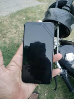 IPhone x PTA