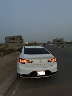 Hyundai Elantra Gls