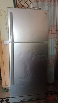 pel Artic Refrigenerator ( Mediam size)