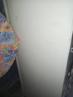 Medium size Toshiba fridge