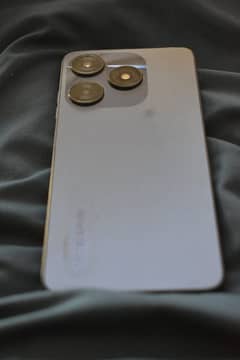 techno spark 10 128 GB