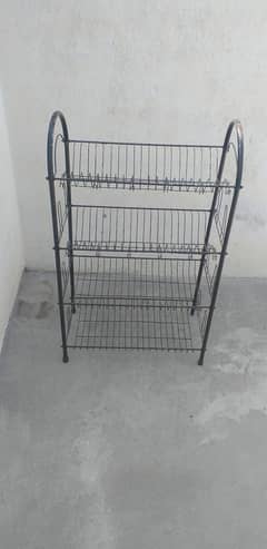 برتنوں