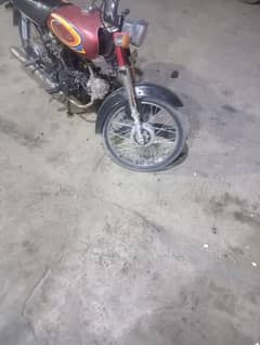 My sonica 70cc bike for argent sale needs for mony