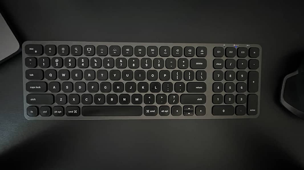 Apple MacBook Mac Mini Type C Bluetooth 5.0 Backlit Keyboard Satechi 6