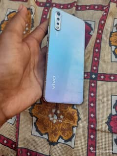 vivo s1