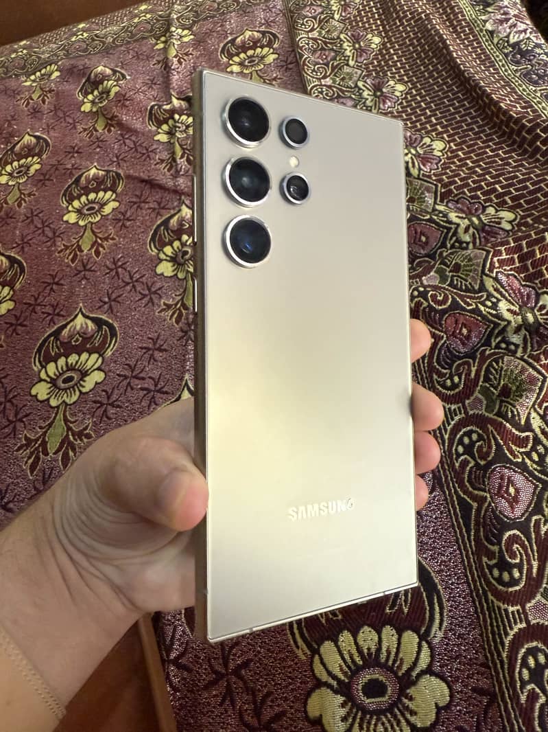 None PTA, E Sim none active 2 months working with box charger Cabel 18