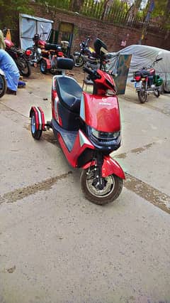 Eve electric Scooty for sale