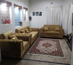 6 seater sofa set for ale