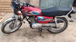 Honda 125 2022 model singal hand use