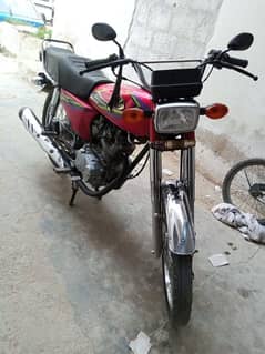 United CG125