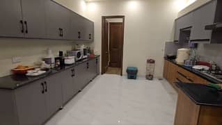 Bahria Enclave: Sector G, 8 Marla House, 4 Bedrooms, Immediate Sale, Demand Rs. 3.25 Crores.