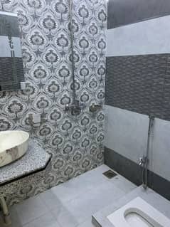 1 KANAL UPPER PORTION FOR RENT IN WAPDA TOWN PHASE 1