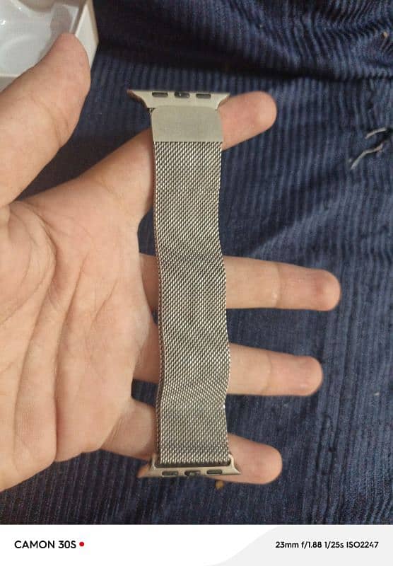 T800 ULTRA 2,AND HAVE SEVEN STRAPS 7 11