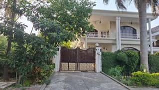 5000 Square Feet House In F-10/2 Is Available