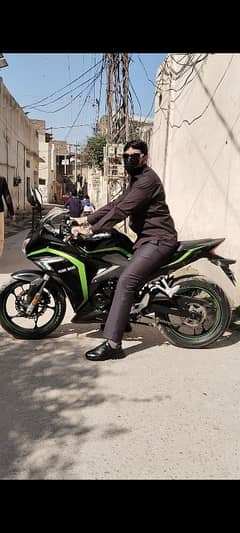 good condition bike without scratch in you and clean bike