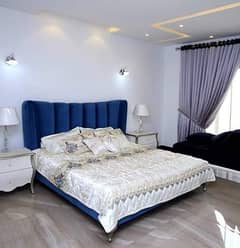 Par Day and short Time full furnish one BeD Room ment Available for rent Bahria Town Phase 6 family apartment