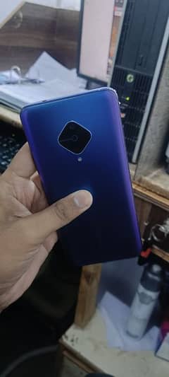 vivo y51