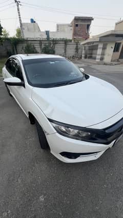 Honda Civic 1.8 oriel UG