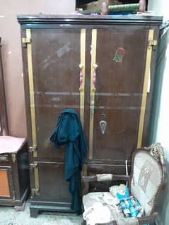 I am Selling my Iron Almari