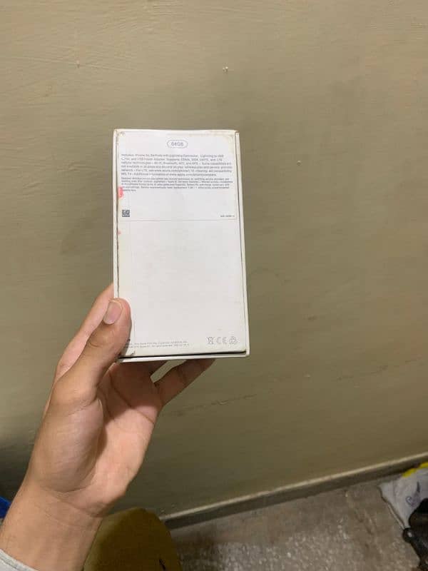iPhone XR non PTA Factory Unlock 64 Gb With Box Exchange possible 8