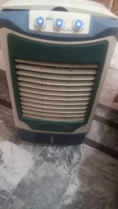 Room colour for sale