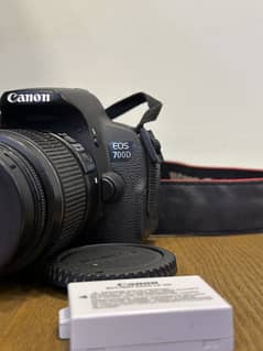 Canon 700D
