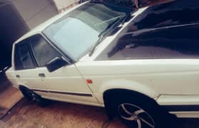 Nissan Sunny 1987
