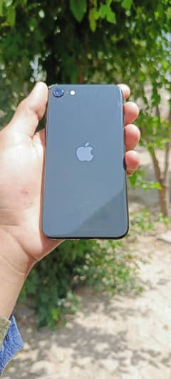 Iphone se3 generation with box urgently sale