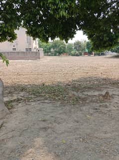 100 fit road corner and next to corner 2 kanal plot for sale in DHA Lahore Phase 6