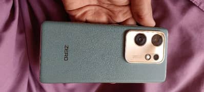 Infinix zero 30 lush condition full box  1 hand used urgent sale