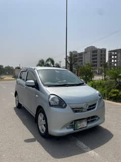 Daihatsu Mira 2012