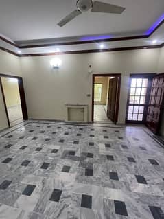10 marla 1.5 story House For Rent In Pwd
