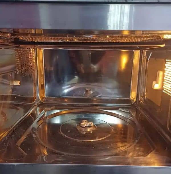 Microwave 1