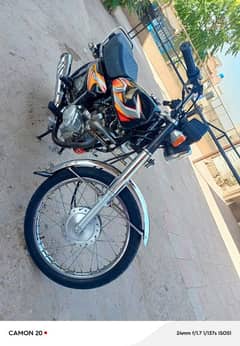 0/3/24/37/88/00/8/urgent sale Honda  cg  125 Euro 2