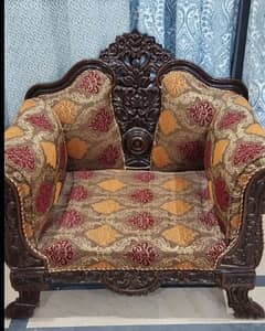 5 seater chinioti sofa on urgent sale price