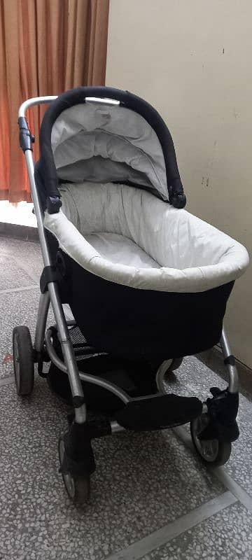 2 in 1 pram+cot, extra features 0