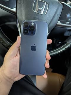 Iphone 14 Pro Max ( with box /cable ) 10/10 condition