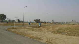 PLOT IN DHA Phase 9 Prism - Block R