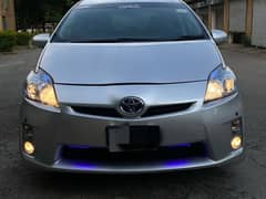 Toyota Prius 2012  Exchange Possible With SUV Cars