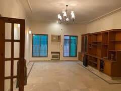 1 Kanal Lower Portion Beautiful Location Available For Rent In DHA